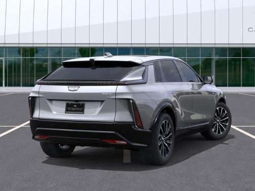 2025 Cadillac LYRIQ Sport
