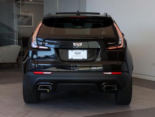2022 Cadillac XT4 Sport