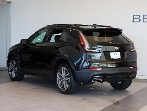 2022 Cadillac XT4 Sport