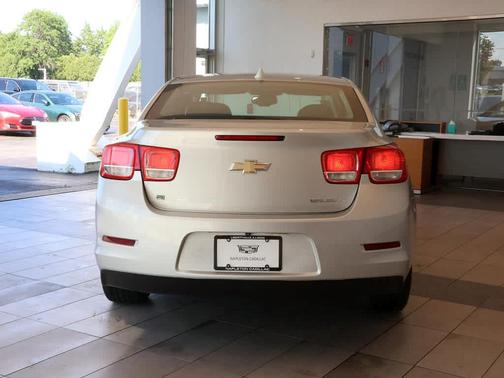 Silver Ice Metallic 2014 Chevrolet Malibu 1LT