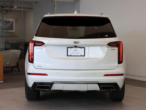 2023 Cadillac XT6 Premium Luxury AWD