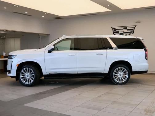 2023 Cadillac Escalade ESV Premium Luxury