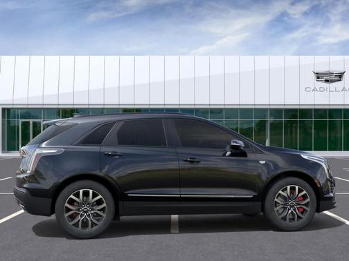 2025 Cadillac XT5 Sport