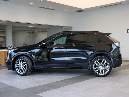 2023 Cadillac XT4 Sport