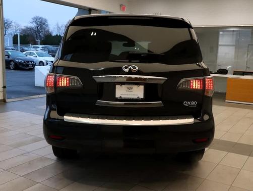 2015 INFINITI QX80 Base
