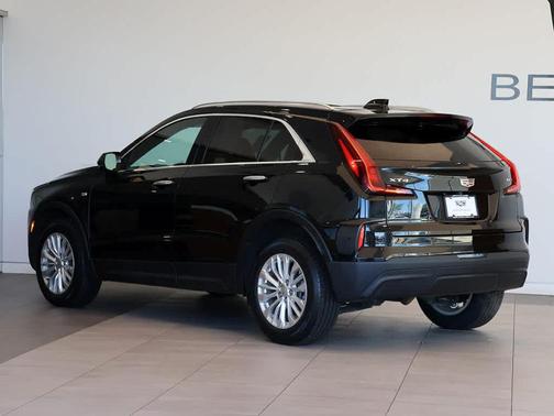 Stellar Black Metallic 2024 Cadillac XT4 Luxury