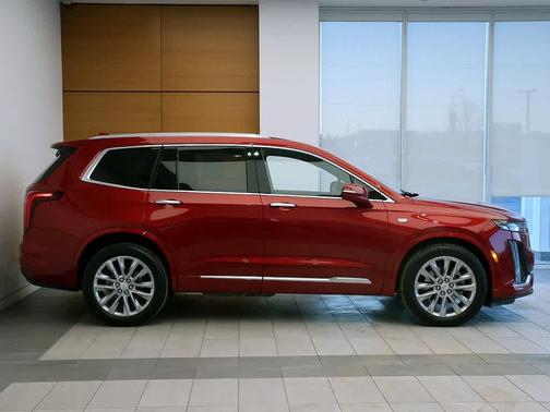 2023 Cadillac XT6 Premium Luxury AWD