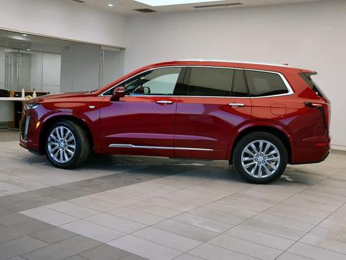 2023 Cadillac XT6 Premium Luxury AWD