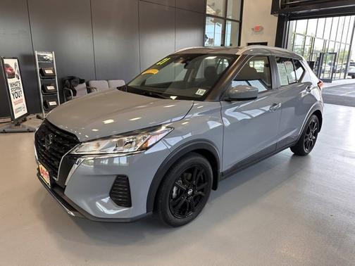 2021 Nissan Kicks SV