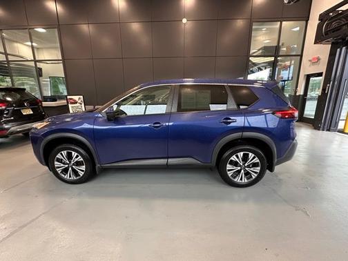 Caspian Blue Metallic 2022 Nissan Rogue SV