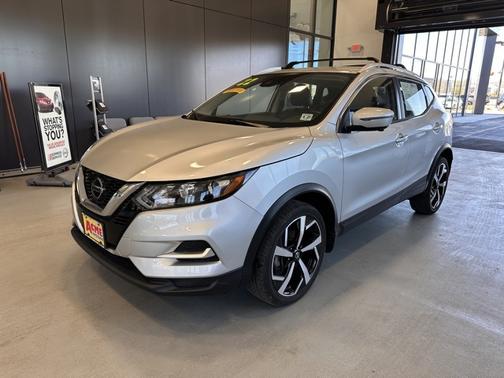 2022 Nissan Rogue Sport SL