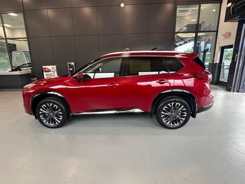 Scarlet Ember Tintcoat 2025 Nissan Rogue Platinum