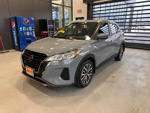 2021 Nissan Kicks SV