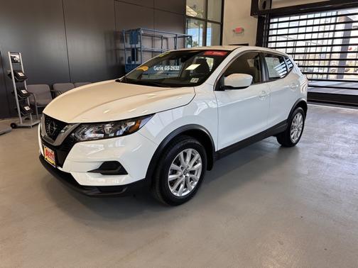 2022 Nissan Rogue Sport S
