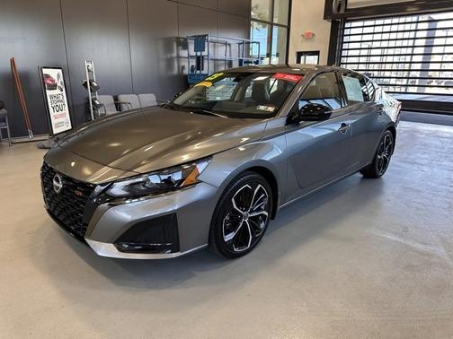 2023 Nissan Altima 2.5 SR