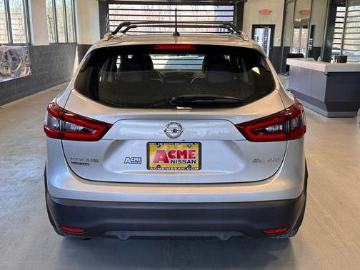 2022 Nissan Rogue Sport SL