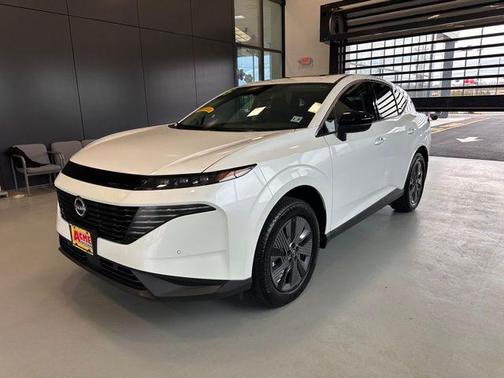 Everest White P 2025 Nissan Murano SL