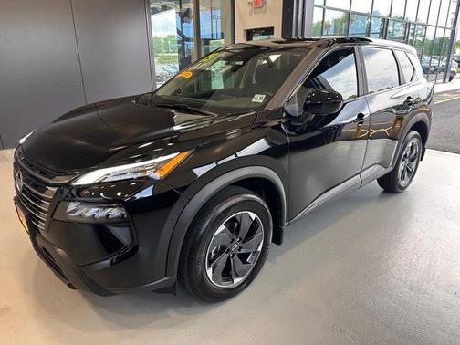 Super Black 2025 Nissan Rogue SV