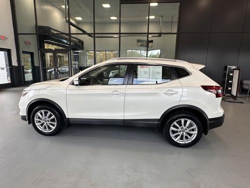 2020 Nissan Rogue Sport SV