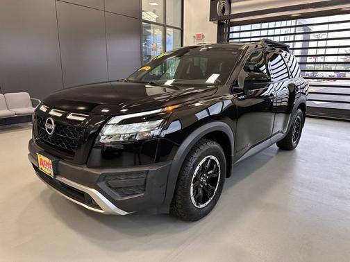 2024 Nissan Pathfinder Rock Creek