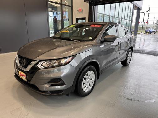 2020 Nissan Rogue Sport S