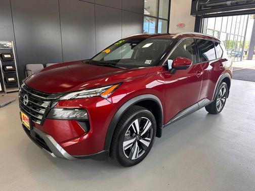 Scarlet Ember Tintcoat 2025 Nissan Rogue SL