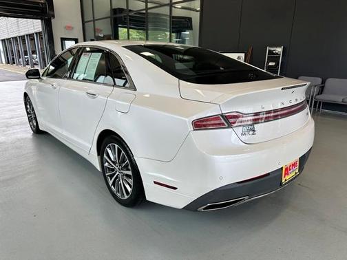 2019 Lincoln MKZ Standard