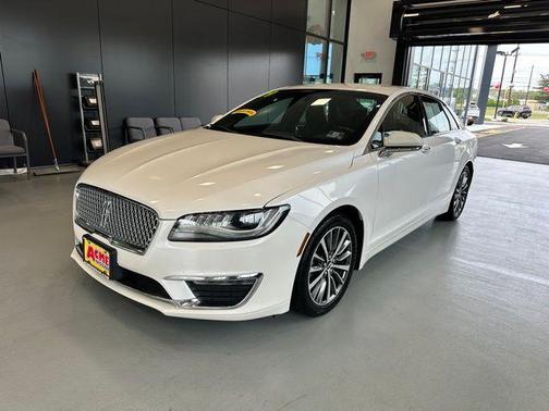 2019 Lincoln MKZ Standard