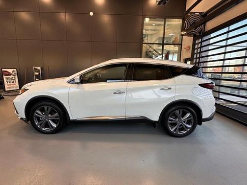 2023 Nissan Murano Platinum