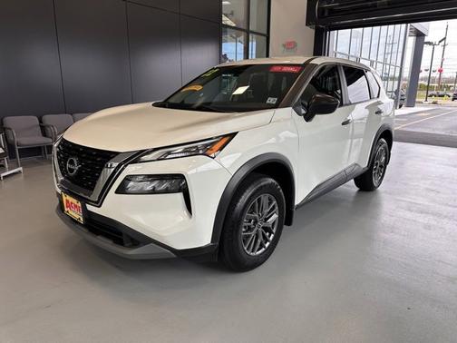 2022 Nissan Rogue S
