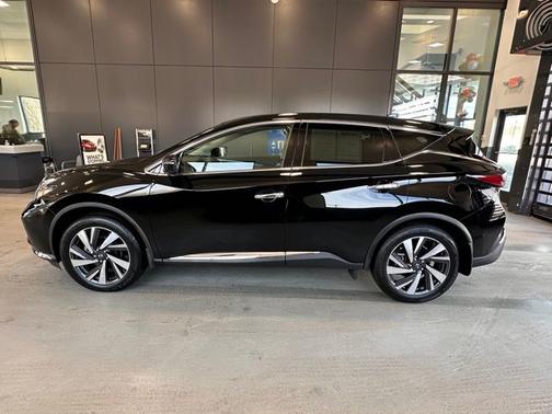 Super Black 2024 Nissan Murano SL