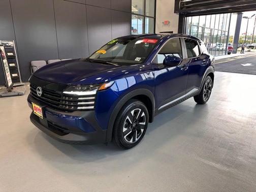 2025 Nissan Kicks SV