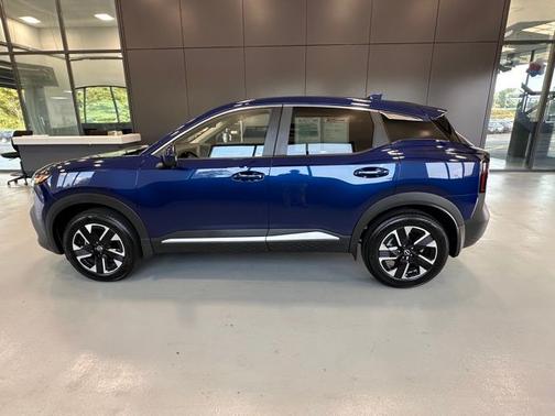 Deep Blue Pearl 2025 Nissan Kicks SV