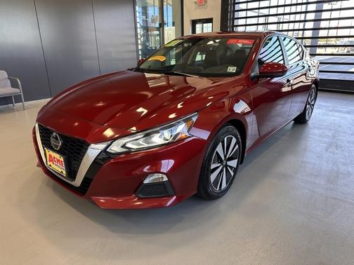 2021 Nissan Altima 2.5 SV