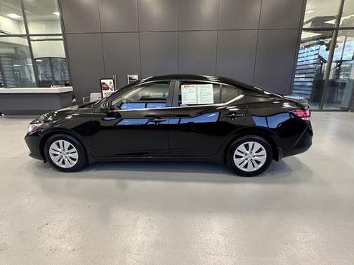 2022 Nissan Sentra S