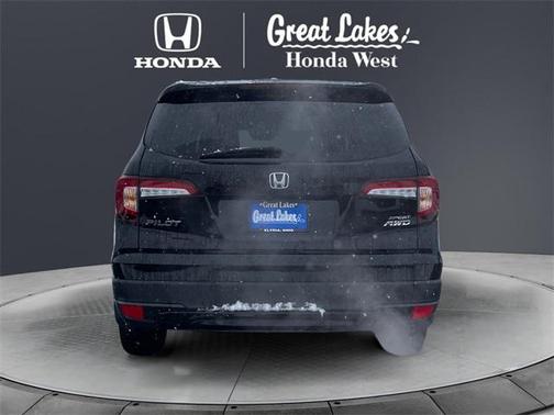 2022 Honda Pilot AWD Sport