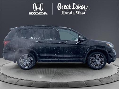 2022 Honda Pilot AWD Sport