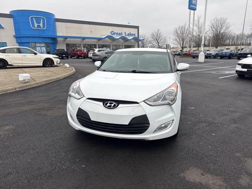 2017 Hyundai Veloster Base