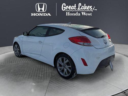 2017 Hyundai Veloster Base