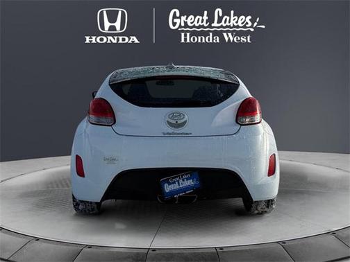 2017 Hyundai Veloster Base