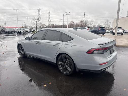 2023 Honda Accord Hybrid Base