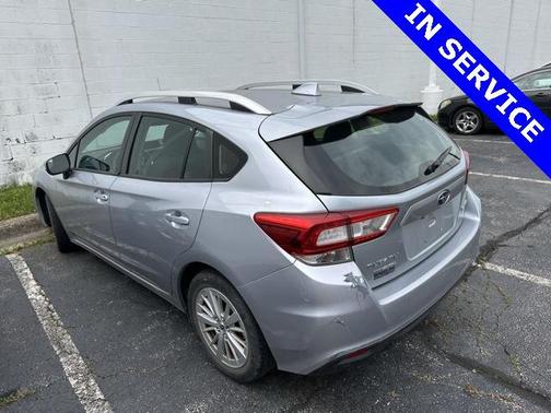 2017 Subaru Impreza 2.0i Premium