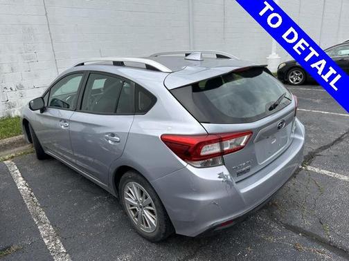 2017 Subaru Impreza 2.0i Premium