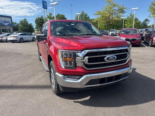 Rapid Red Metallic Tinted Clearcoat 2022 Ford F-150 XLT