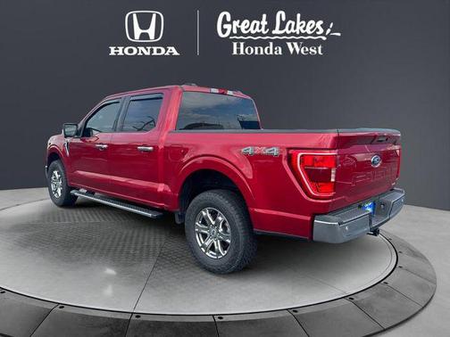 Rapid Red Metallic Tinted Clearcoat 2022 Ford F-150 XLT