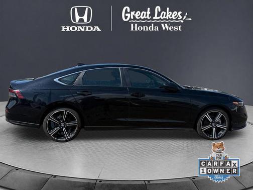 Crystal Black Pearl 2023 Honda Accord Hybrid Sport