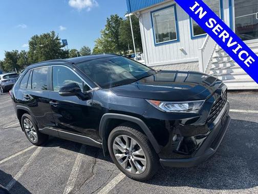 2019 Toyota RAV4 XLE Premium