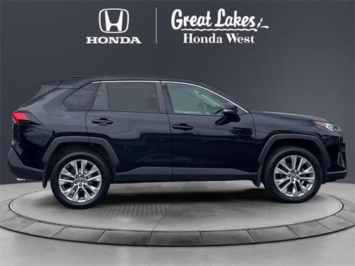 2019 Toyota RAV4 XLE Premium