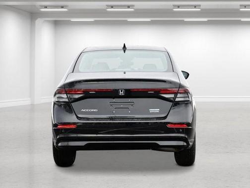 Crystal Black Pearl 2026 Honda Accord Hybrid Touring