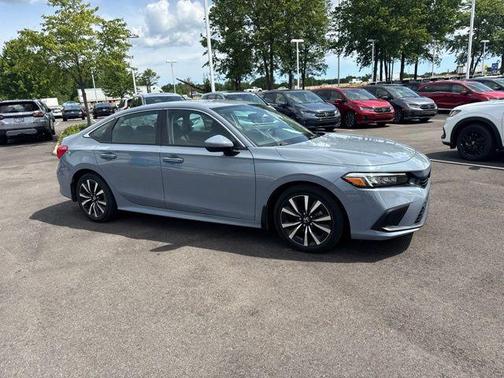 Sonic Gray Pearl 2024 Honda Civic EX
